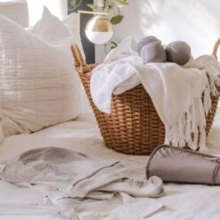 Full Circle Loads Of Fun White Plastic Collapsible Laundry Wash Bag -Oolys Shop 7d0ea75d d569 40e2 8411 ea05f3121dad