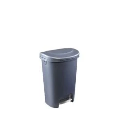 Rubbermaid Premium 13 Gal Gray Resin Step-On Trash Can